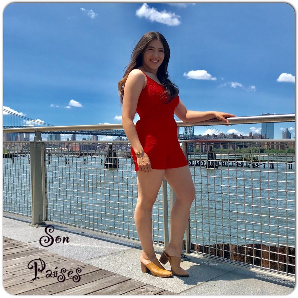 Romper Red Short - Picture 5 of 7